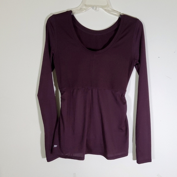 Fabletics pullover top. Missing Size & fabric tag Pit-pit 16" - Picture 4 of 4